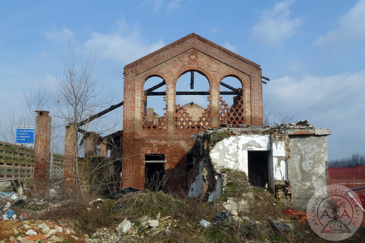 Omate, rovine della cascina Trivulzina