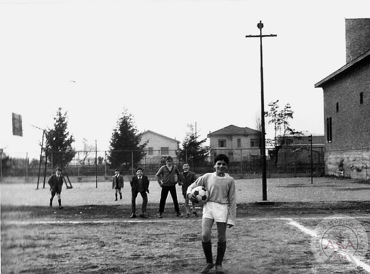 Ritratto di un giovane calciatore