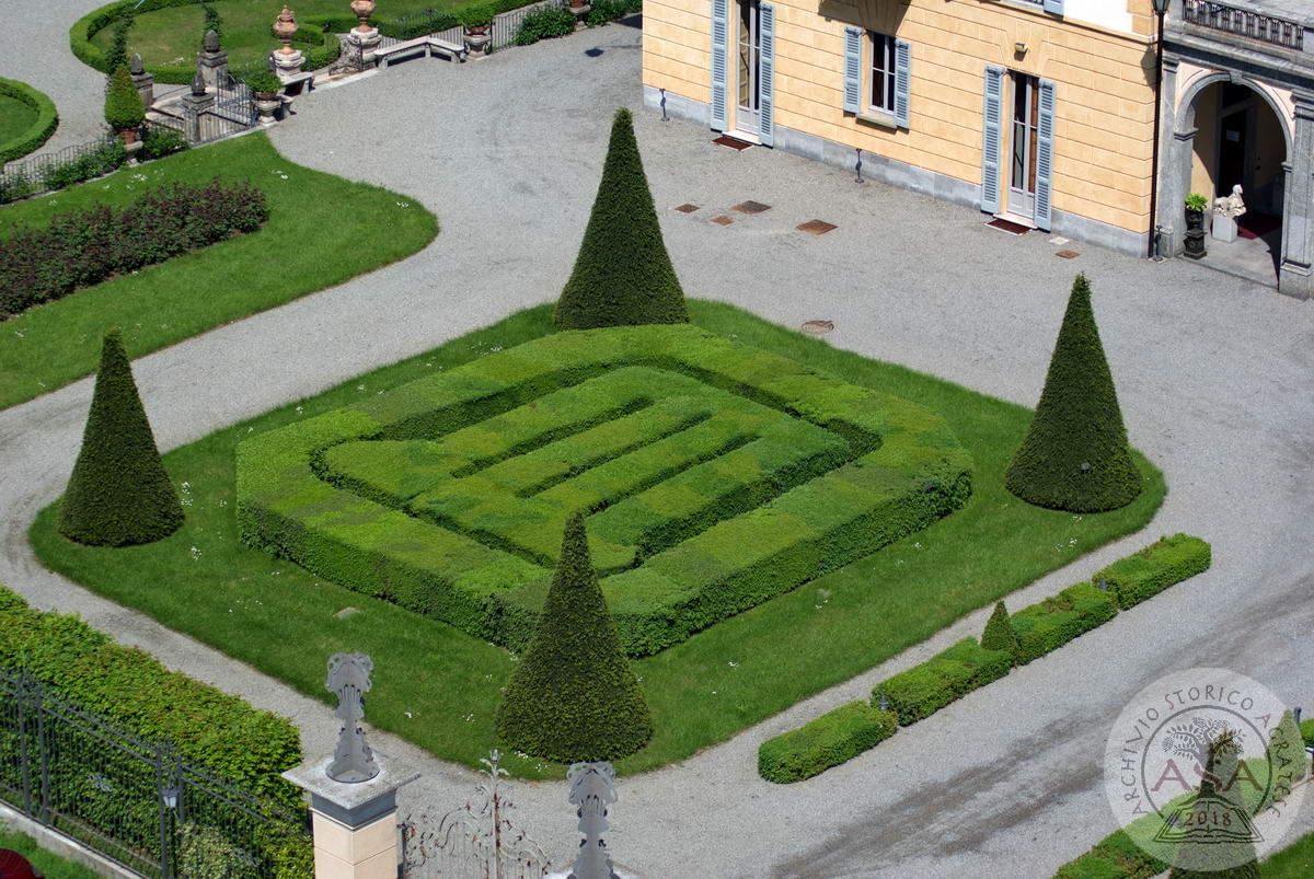 Villa Trivulzio - Esterni - Giardini all'italiana