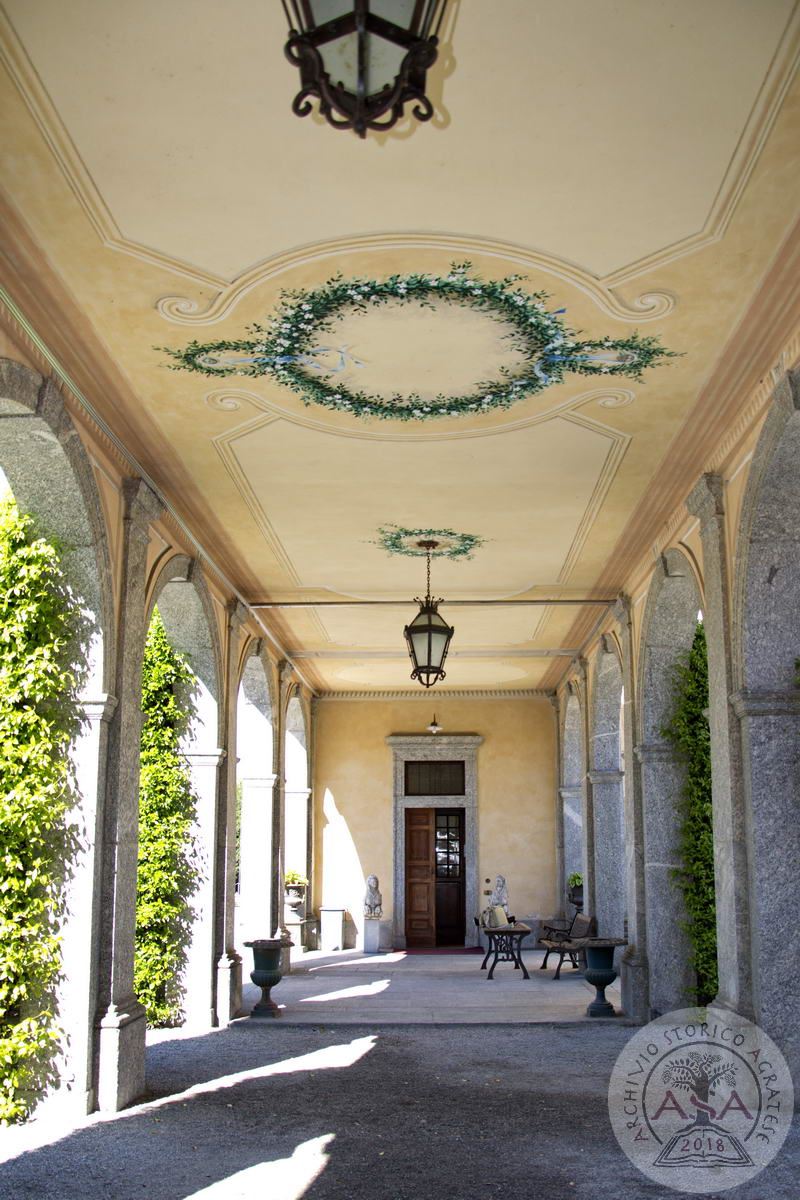 Villa Trivulzio - Esterni - Porticato