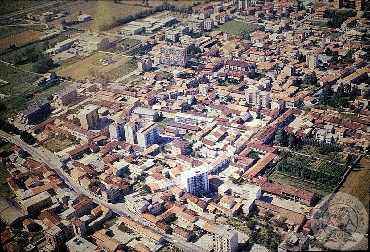 Panorama agratese dall'alto