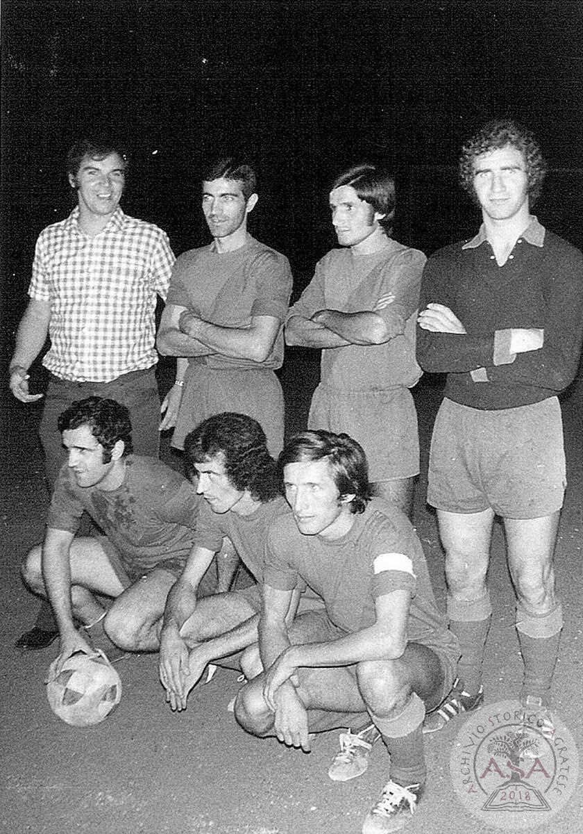 Formazione calcistica Bar Carosello Monza - torneo serale 1971