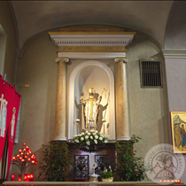 Chiesa parrocchiale di Omate - Statua di s. Zenone e icona Casa di Betania