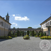 Villa Trivulzio - Esterni - Cortile interno
